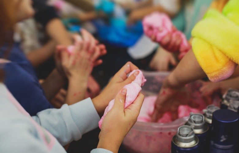 Odjechane Urodziny Trójmiasto - Uniwersytet slime w naszym urodzinowym laboratorium